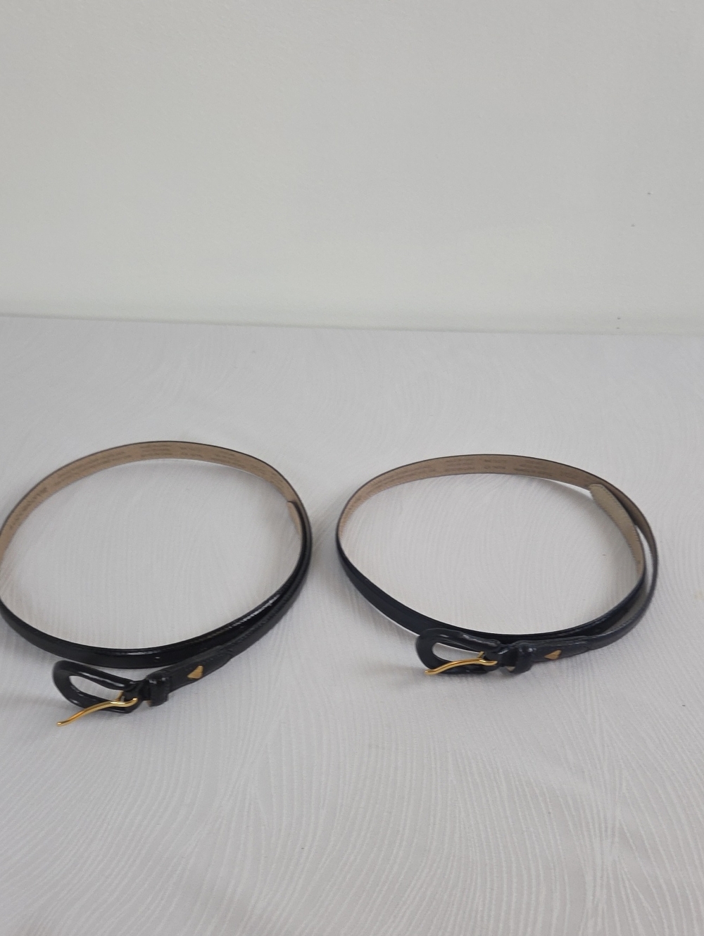 Vintage Liz Claiborne Black & Blue Patent Skinny Belt with Gold Buckle 35 1/2 In
